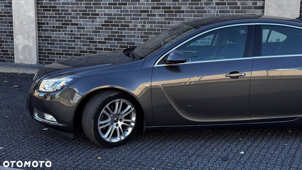 Opel Insignia 2.0 CDTI Cosmo - 3