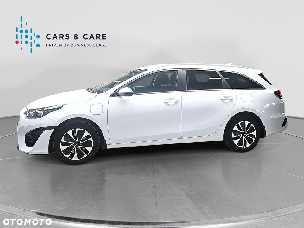 Kia Ceed 1.6 GDI PHEV L DCT - 31