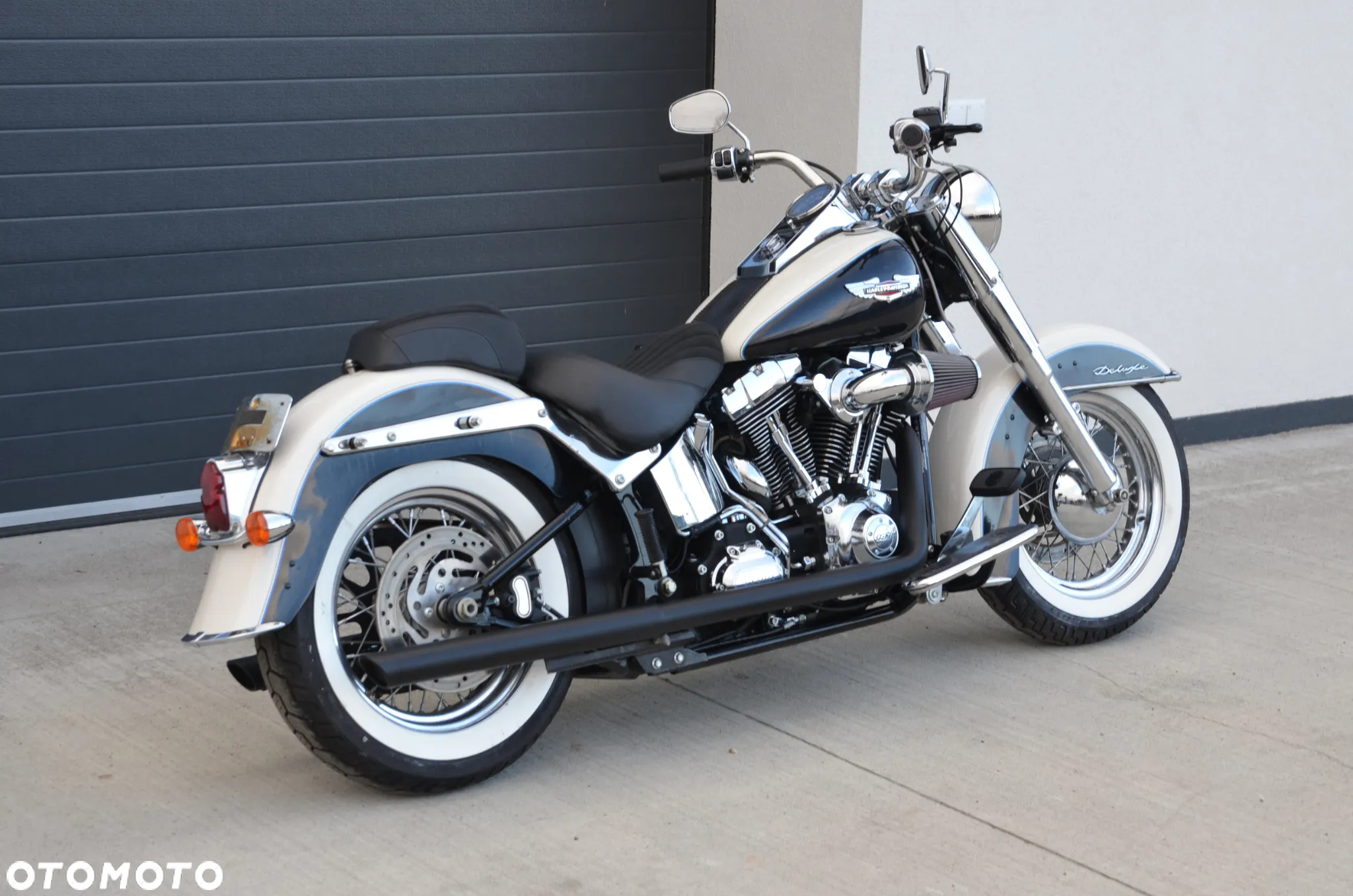 Harley-Davidson Softail Deluxe - 15