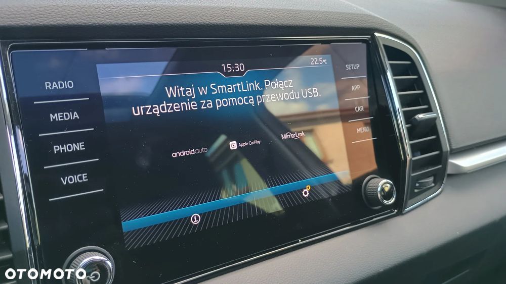 Skoda Karoq 1.5 TSI ACT 4x2 Ambition DSG - 26