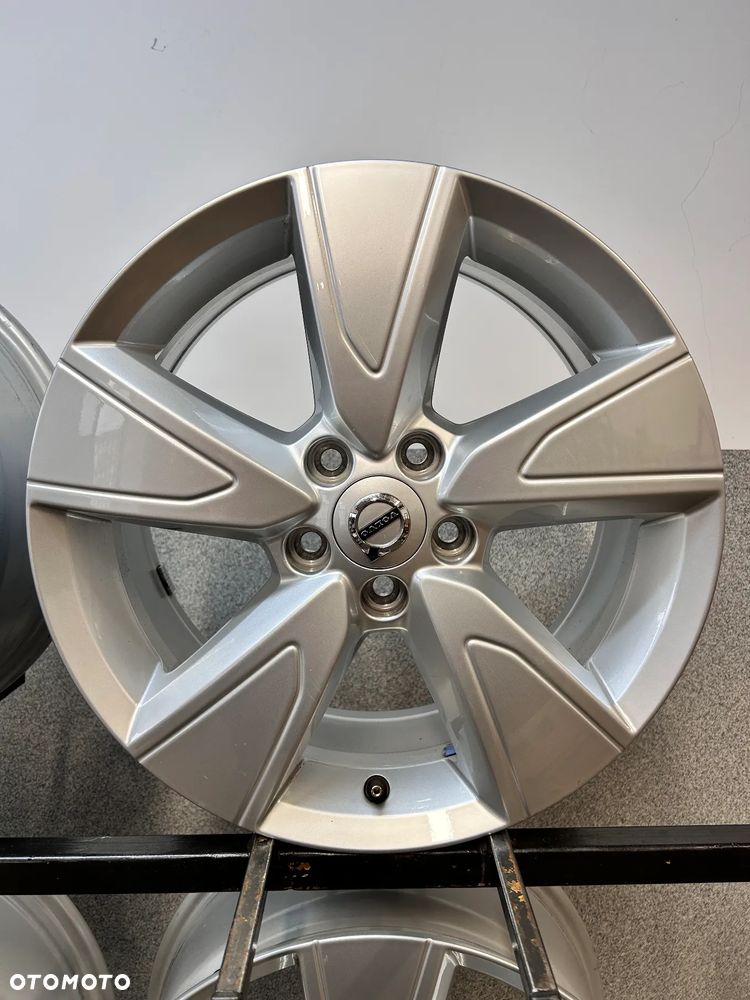 4 FELGI ALU. VOLVO XC40  17'' 7,5J ET50,5  NR. FABR. 316 80565 - 5
