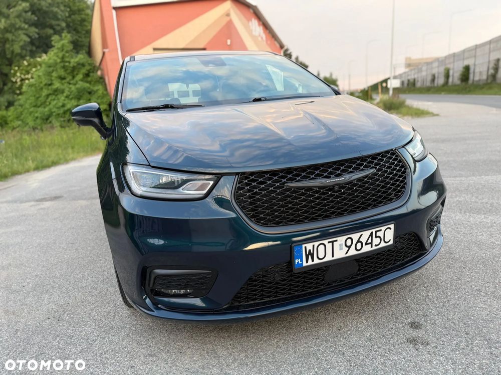 Chrysler Pacifica - 7