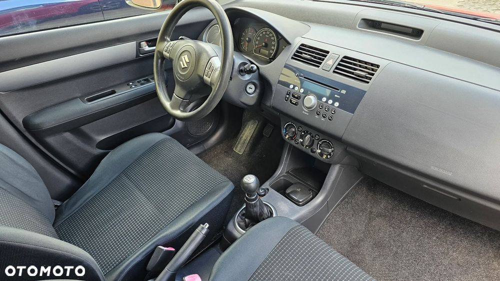 Suzuki Swift 1.3 Comfort - 19