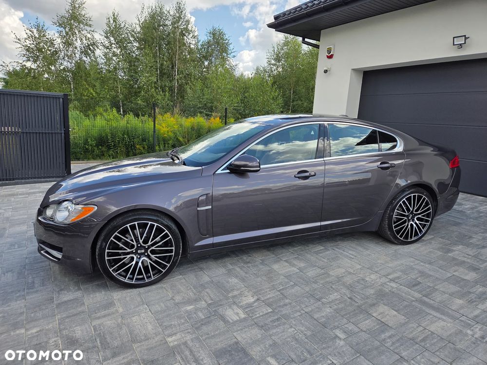Jaguar XF 3.0 V6 S - 16