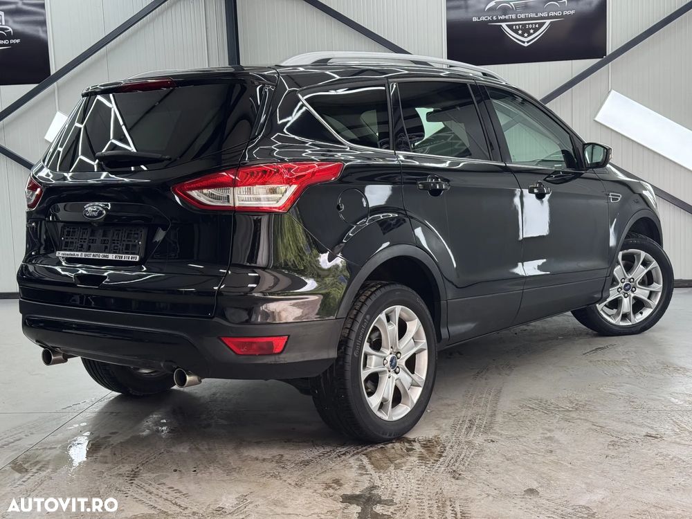 Ford Kuga 2.0 TDCi 4WD Powershift Titanium - 13