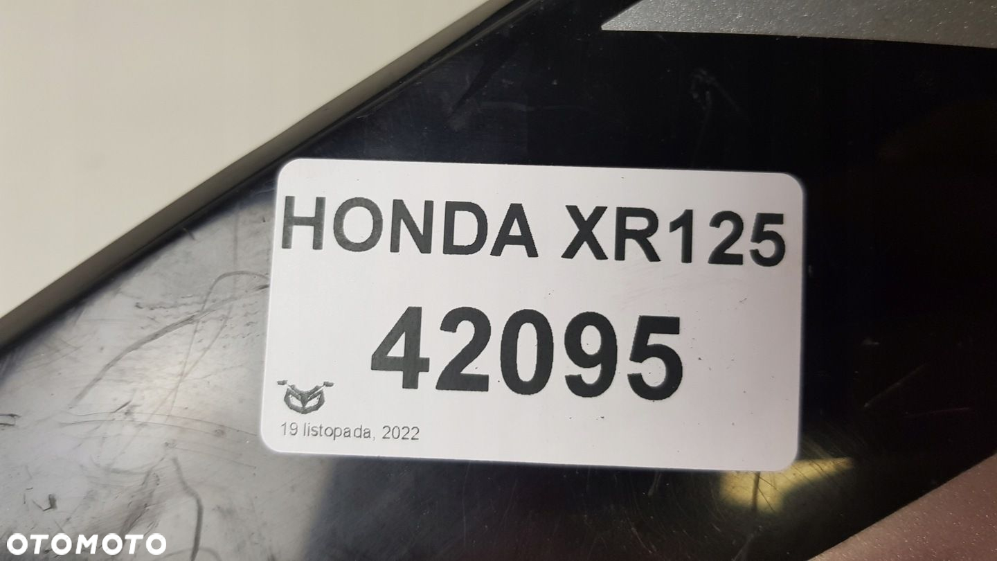 HONDA XR 125 02-05 OWIEWKA PRAWA OSŁONA ZBIORNIKA - 5