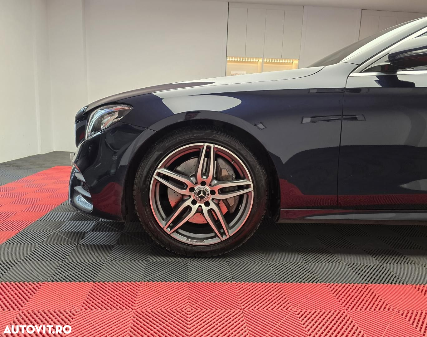Mercedes-Benz E - 3