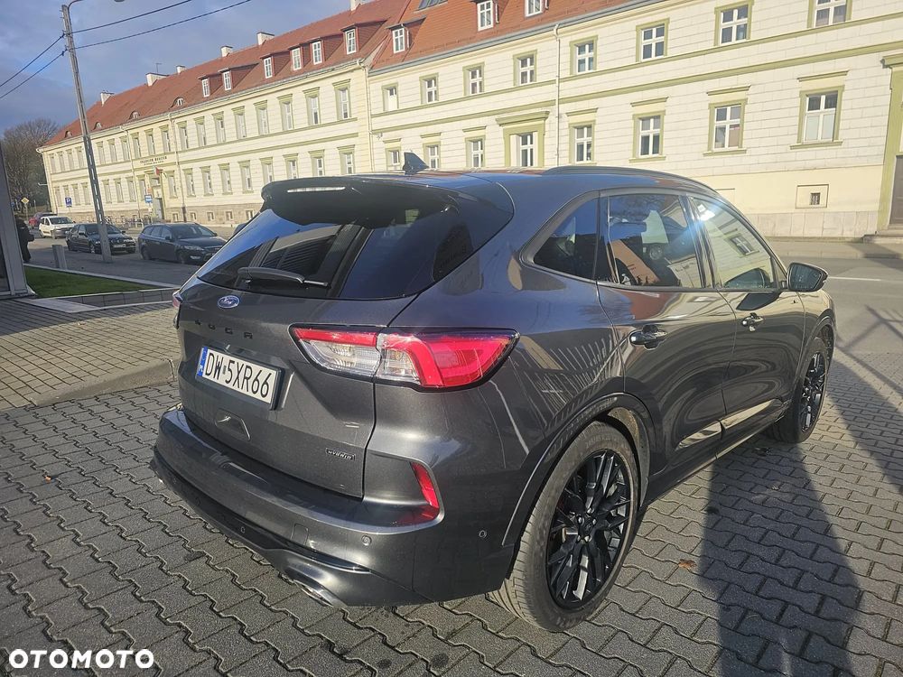 Ford Kuga 2.5P PHEV FWD Graphite Tech Edition e-CVT - 6
