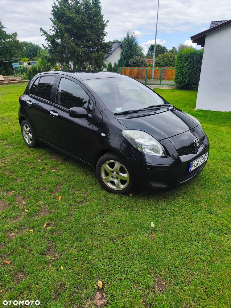 Toyota Yaris - 2