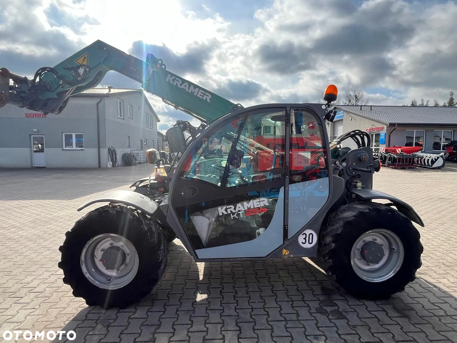 Kramer KT256 - 2