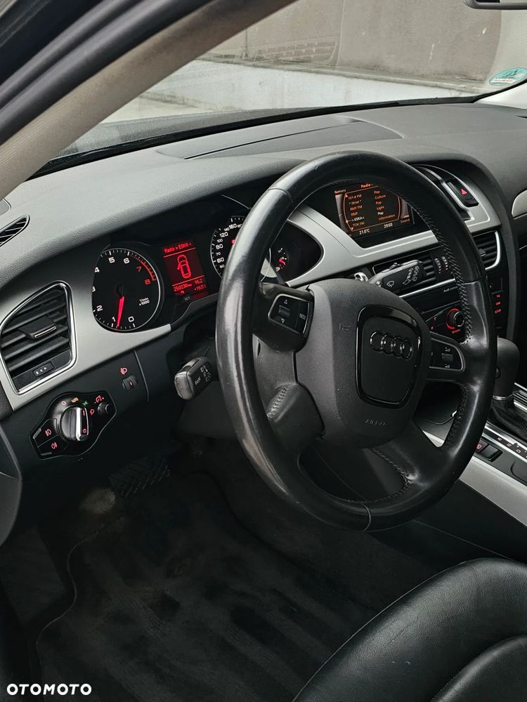 Audi A4 Avant 2.0 TFSI Multitronic - 15