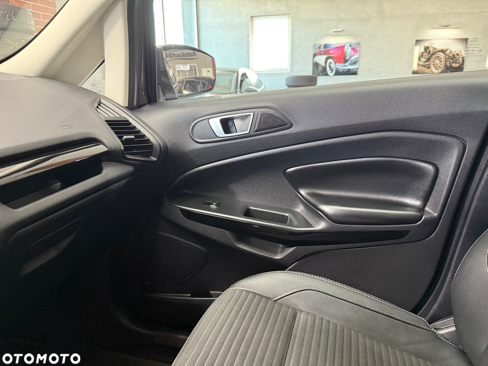 Ford EcoSport 1.0 EcoBoost TITANIUM - 31