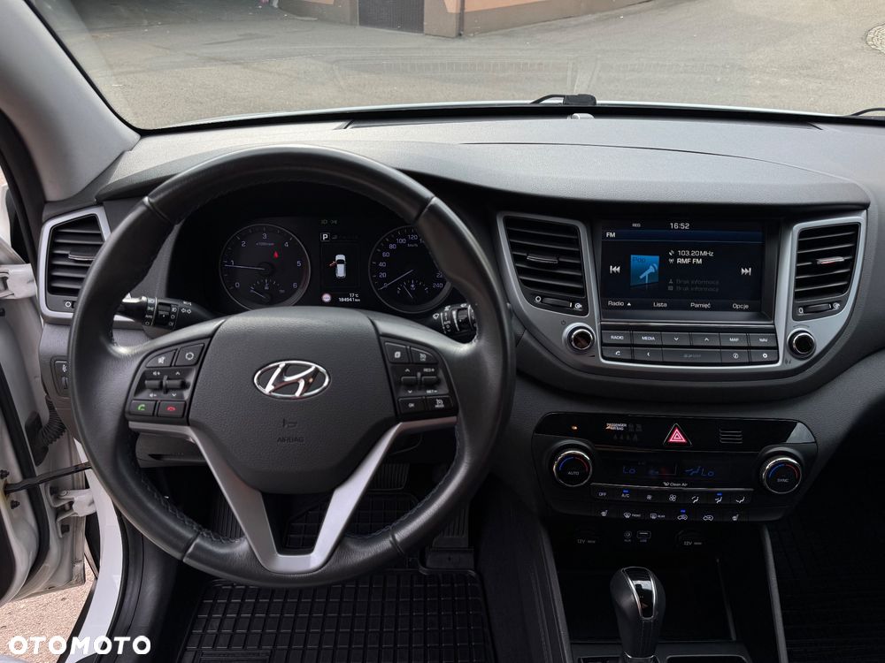 Hyundai Tucson blue 1.7 CRDi 2WD DCT Passion - 12