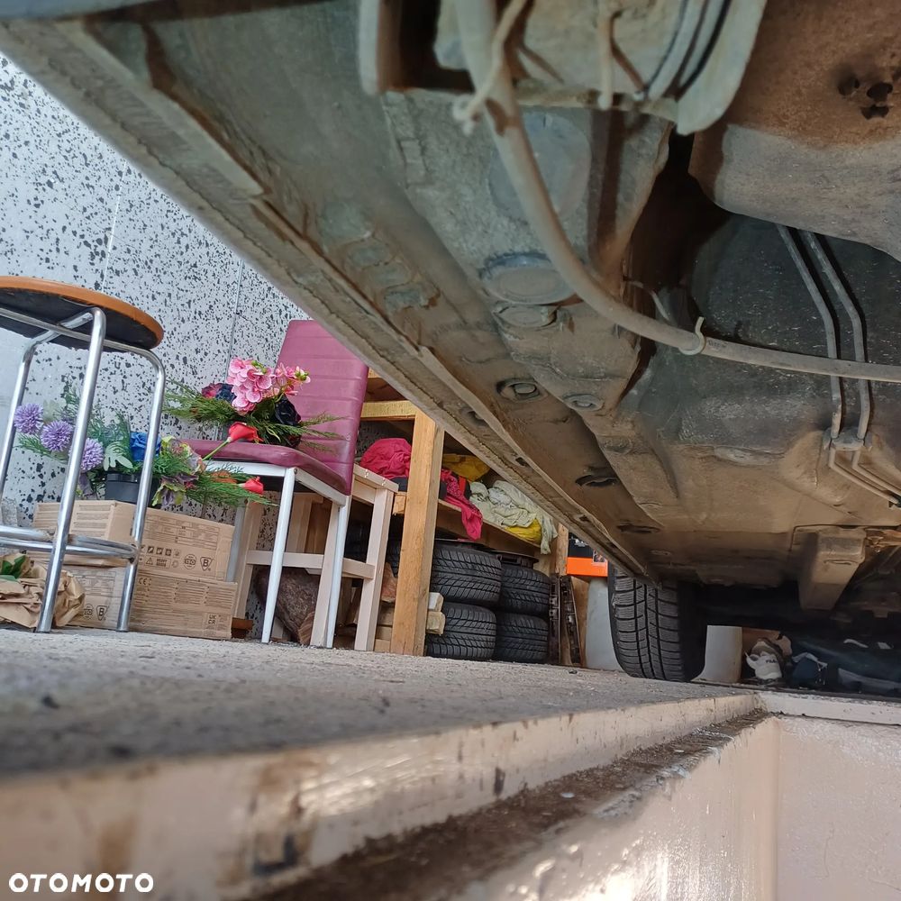 Volkswagen Golf 1.6 - 18