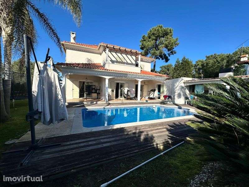 Moradia independente à venda em Aroeira - Almada. - Grande imagem: 2/12