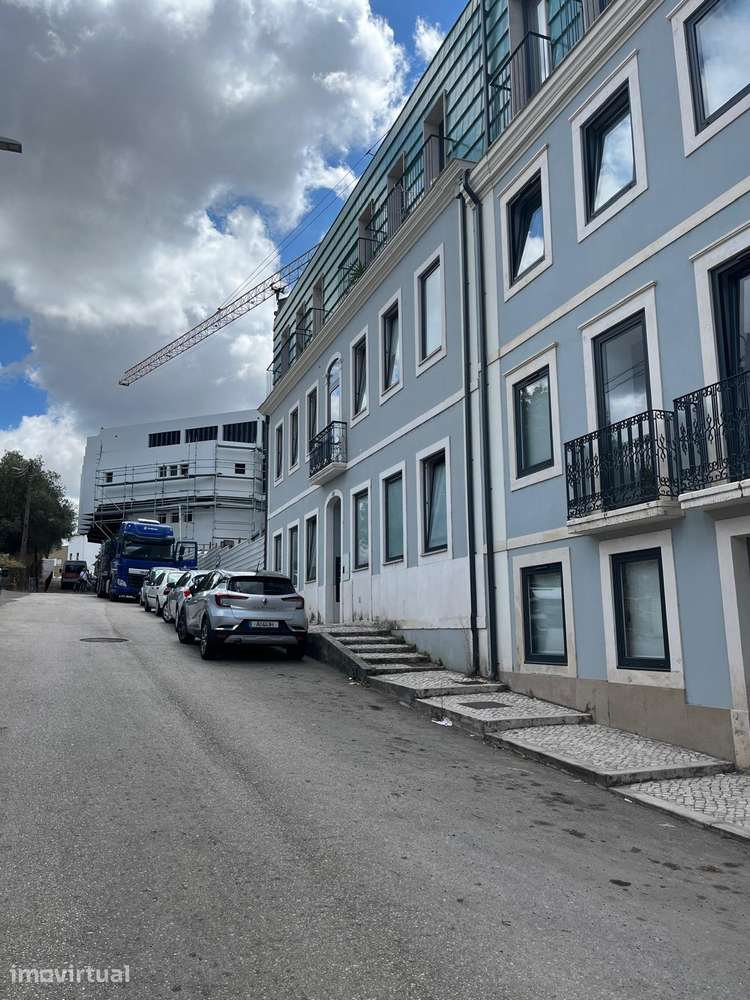 T1 para arrendamento no centro histórico de Leiria - Grande imagem: 2/13