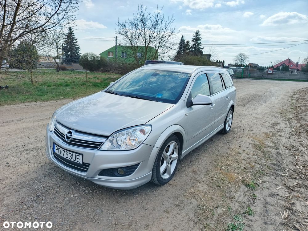 Opel Astra 1.9 CDTI Cosmo - 8