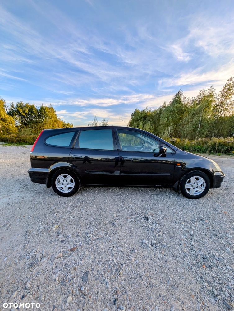 Honda Stream 2.0i ES - 9