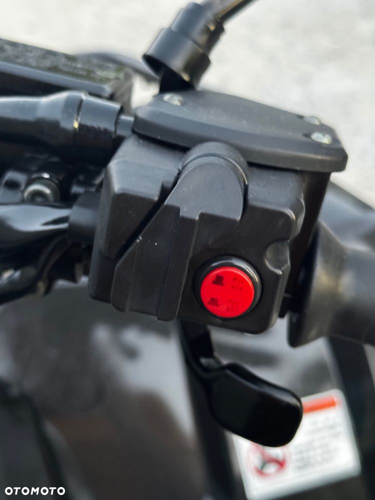 CFMoto CForce - 8