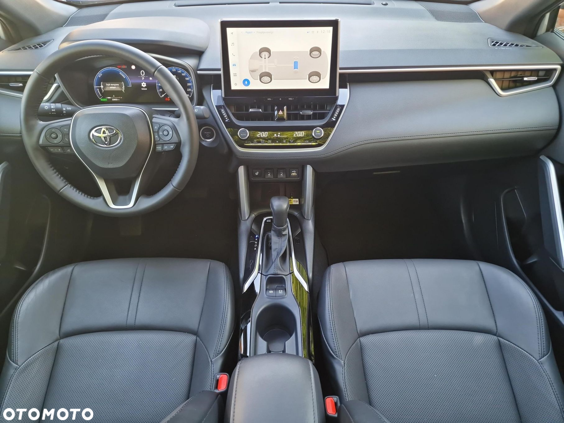 Toyota Corolla Cross - 9