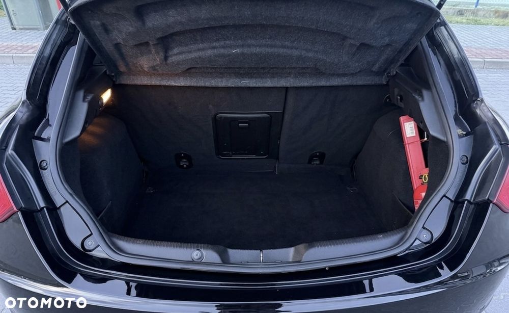 Alfa Romeo Giulietta 2.0 JTDM Distinctive - 15