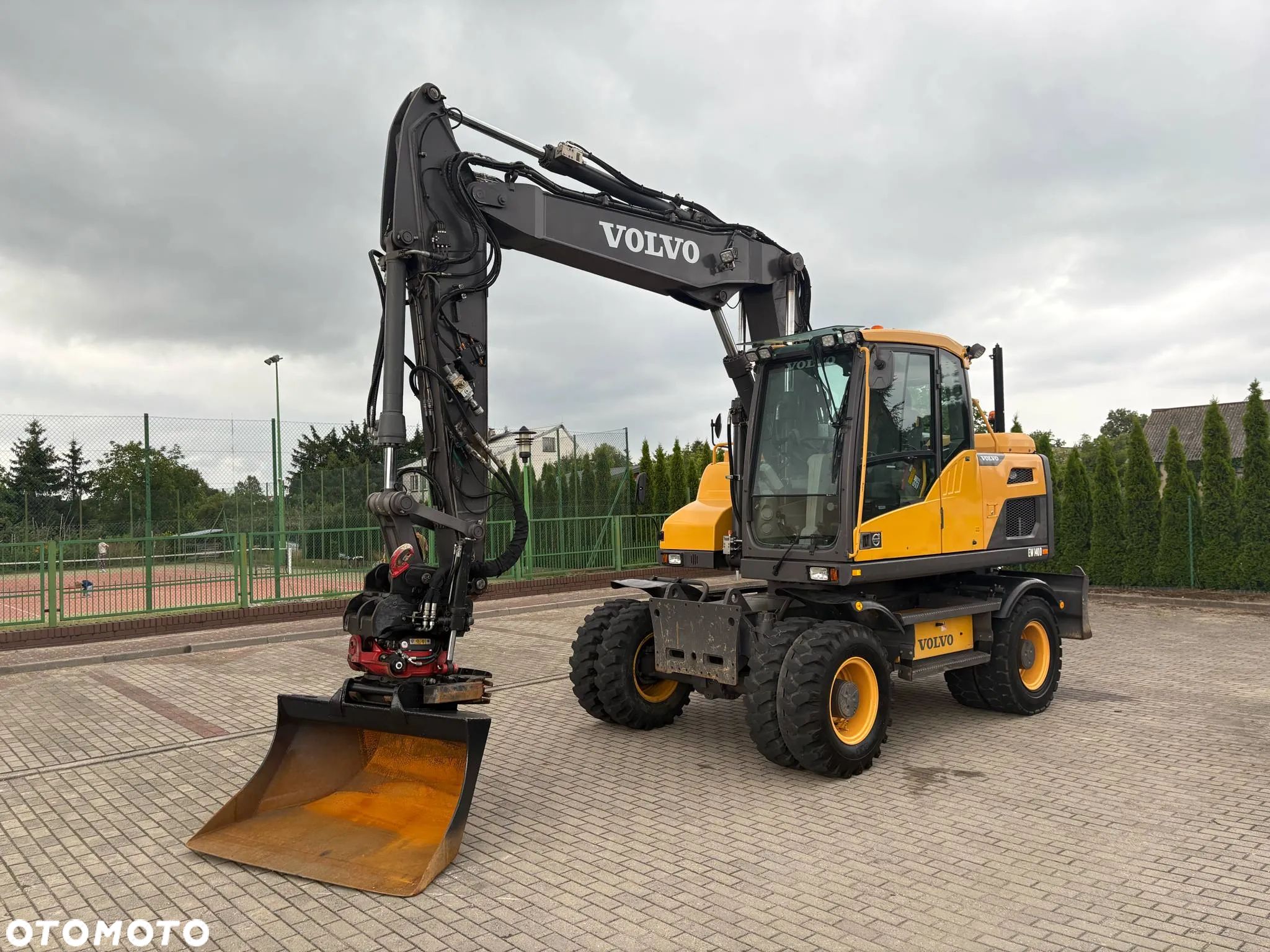 Volvo EW 140D ROTOTILT SZCZYPCE SYSTEM LEICA - 1
