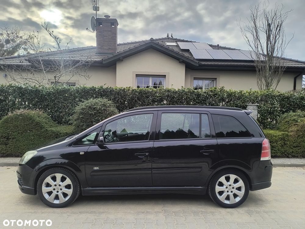 Opel Zafira - 13