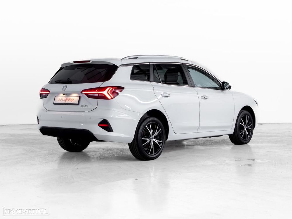 MG MG5 61 kWh Luxury - 3