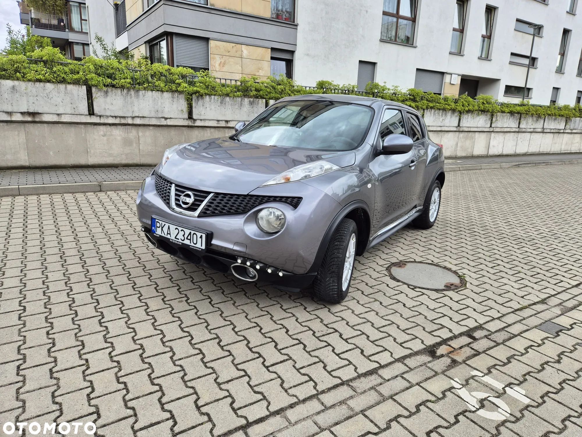 Nissan Juke 1.6 DIG-T Tekna - 1