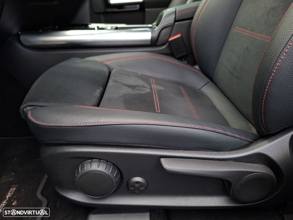 Mercedes-Benz EQA 250+ AMG Line - 15