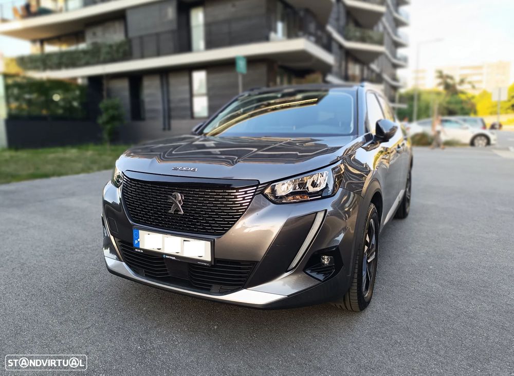 Peugeot 2008 1.2 PureTech Allure Pack EAT8 - 3