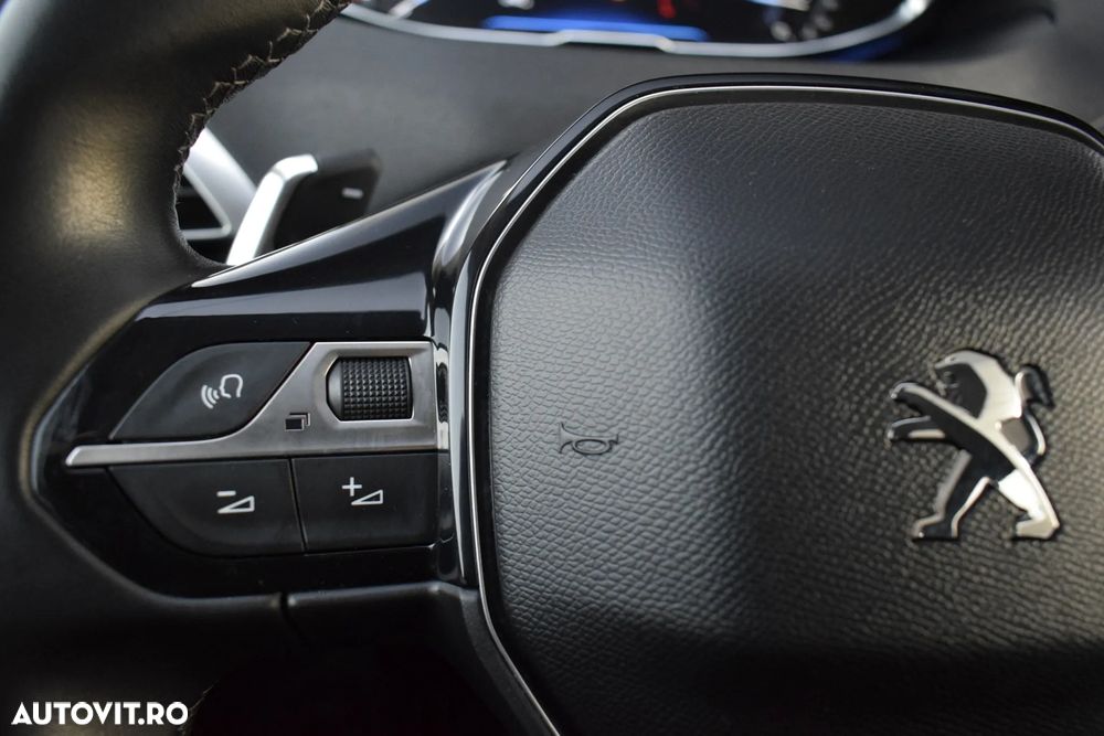 Peugeot 3008 BlueHDi 130 Stop & Start EAT8 Allure - 19