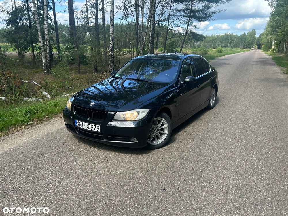 BMW Seria 3 320i - 2