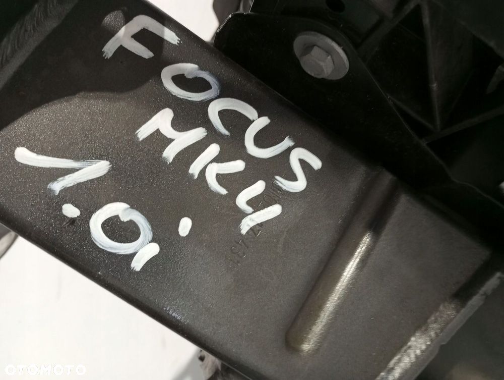 PAS PRZEDNI CHŁODNICE FORD FOCUS MK4 1,0 i - 9