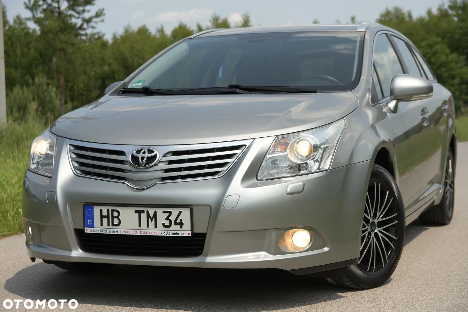 Toyota Avensis - 1