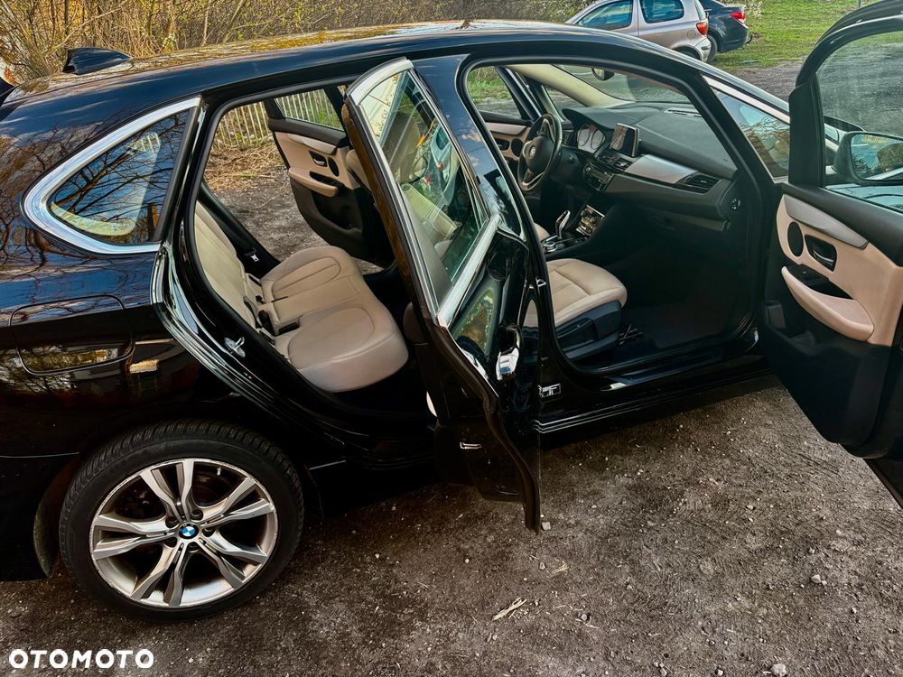 BMW Seria 2 218i - 15