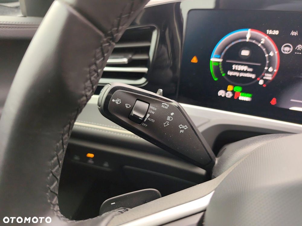 Volkswagen Passat - 27