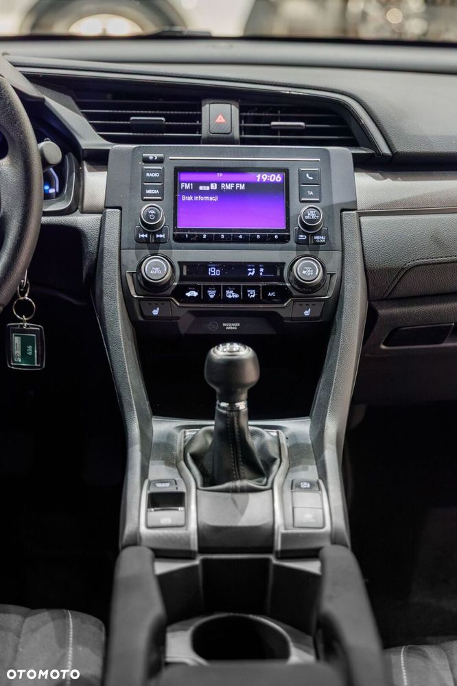 Honda Civic 1.0 T S - 23