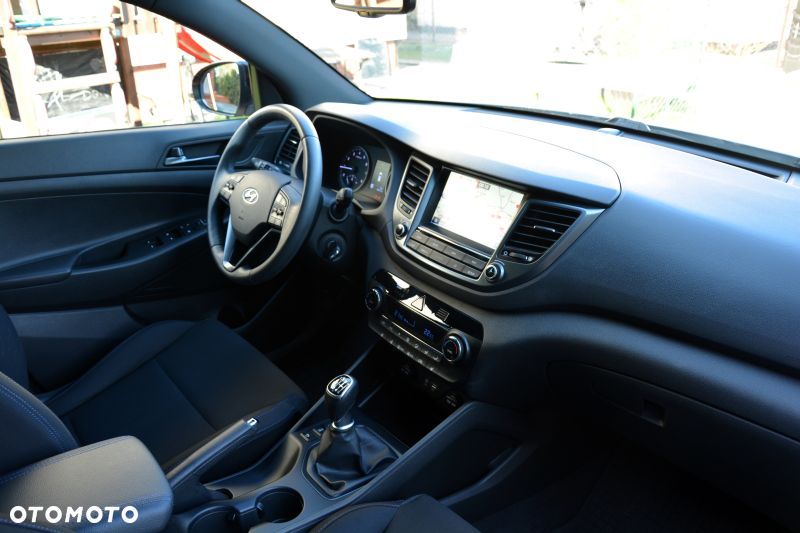 Hyundai Tucson 1.6 T-GDI GO 4WD - 24
