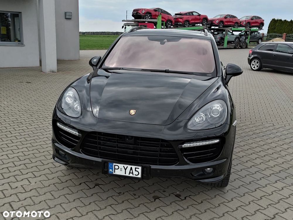 Porsche Cayenne Turbo Tiptronic S - 5