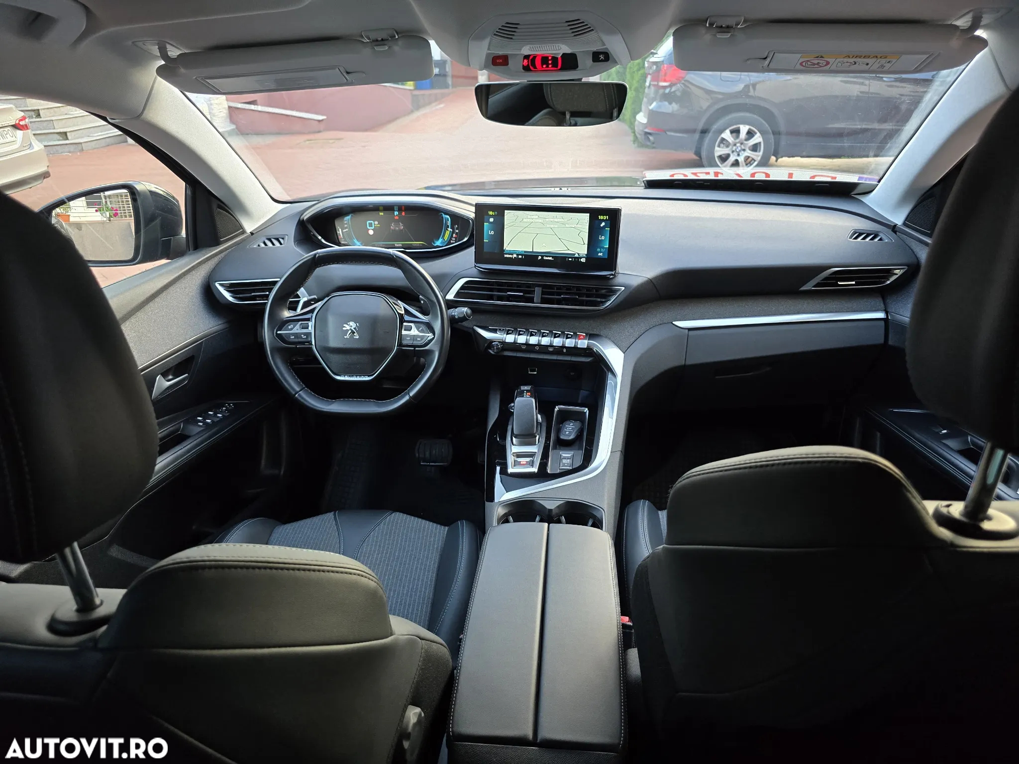 Peugeot 3008 Plug-In Hybrid4 300 e-EAT8 GT - 2