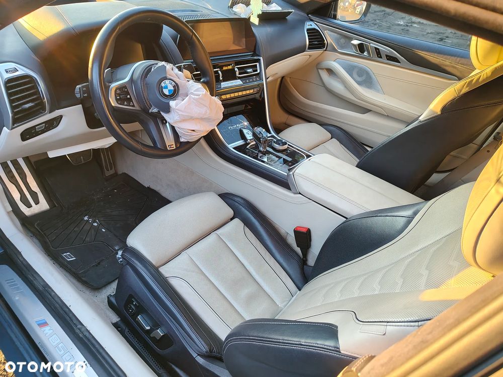 BMW Seria 8 M850i xDrive - 15