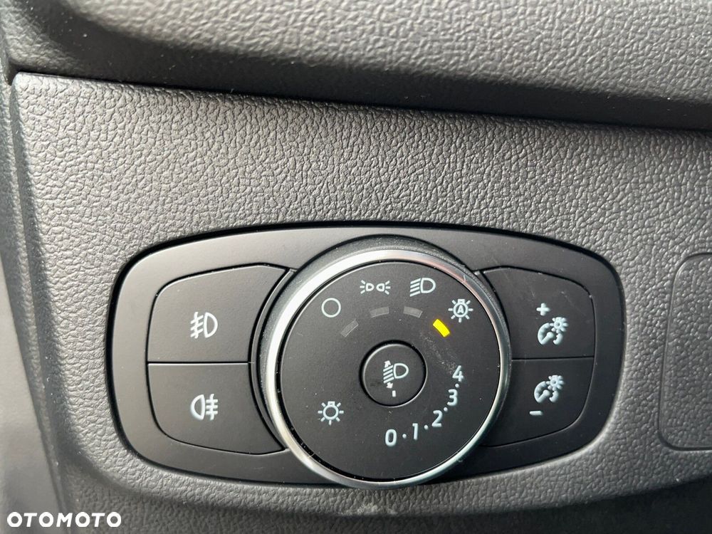 Ford Focus - 23