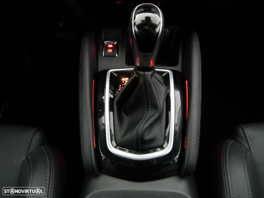 Nissan Qashqai 1.5 dCi N-Connecta DCT - 20