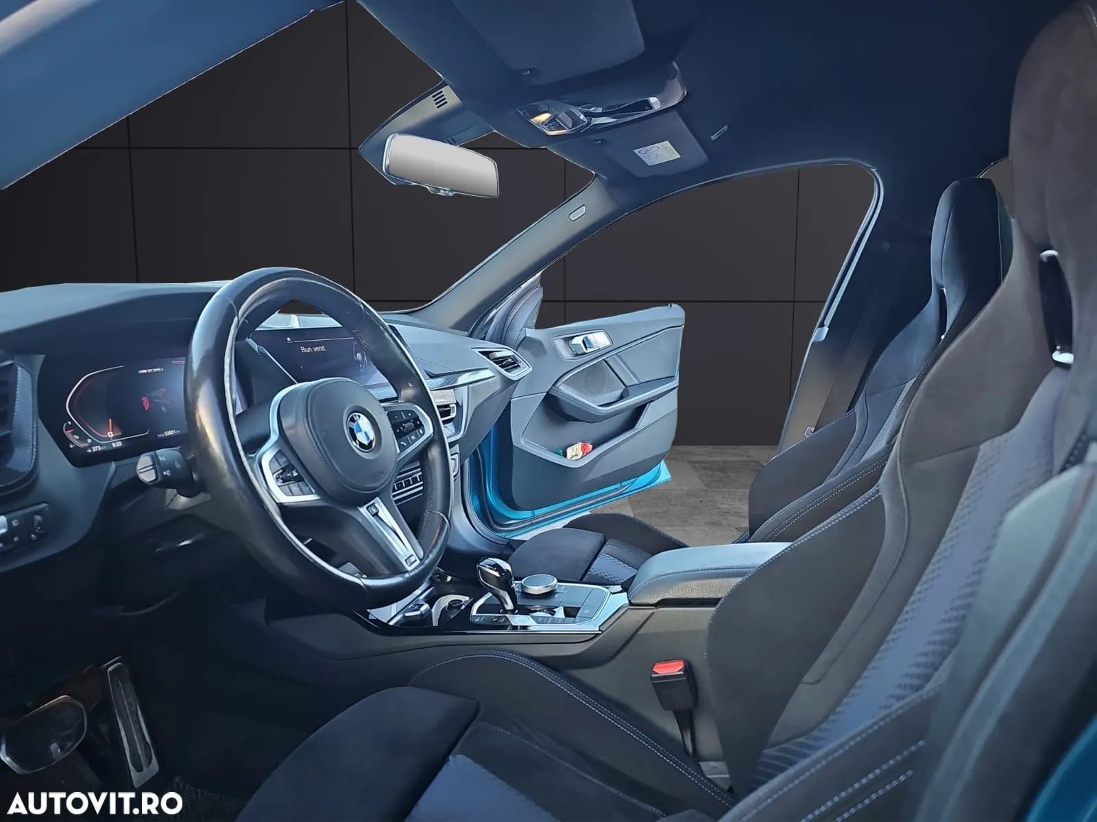 BMW M2 M235i xDrive AT - 11