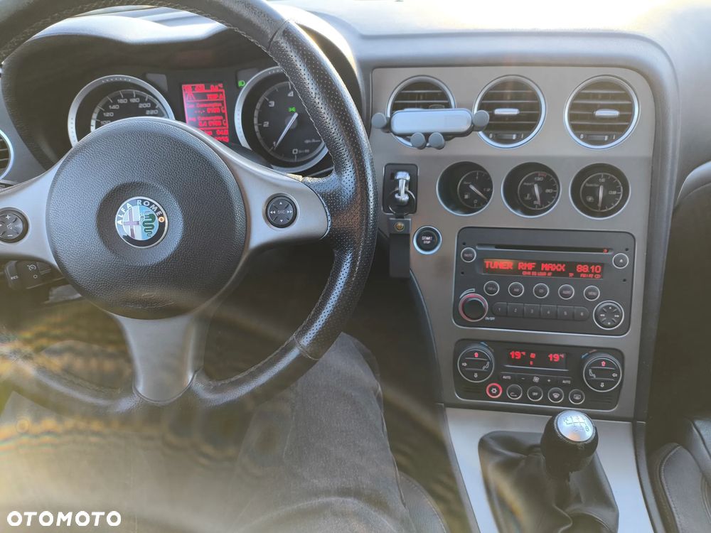 Alfa Romeo 159 1.9 JTDM 8V DPF - 10