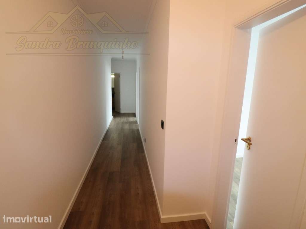 Apartamento T2 a 100m da praia - Grande imagem: 3/39