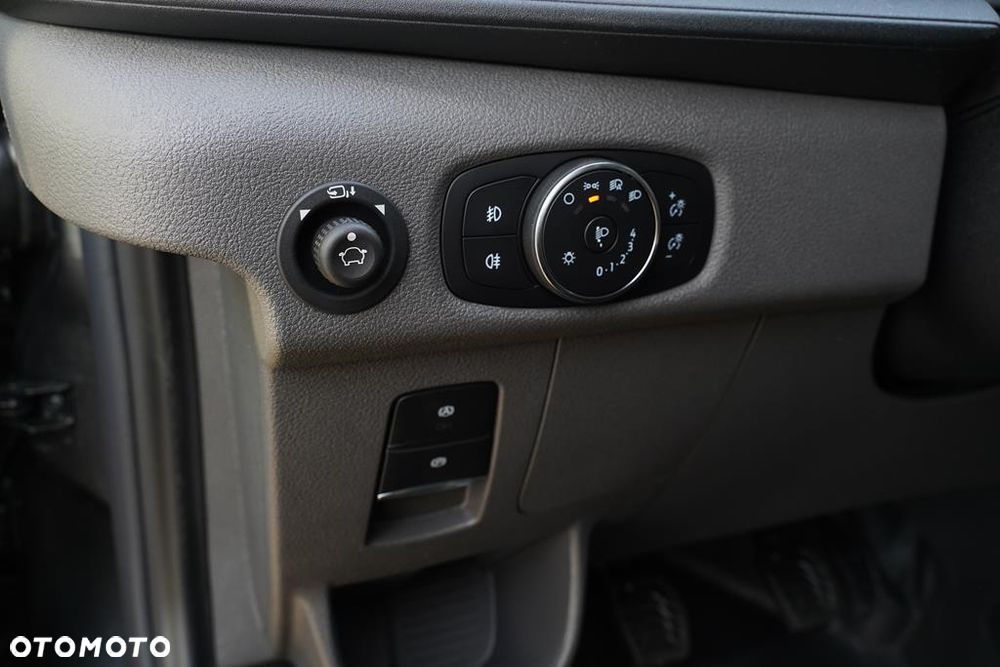 Ford Transit 350 L3H2 Trend (brygadówka) - 17