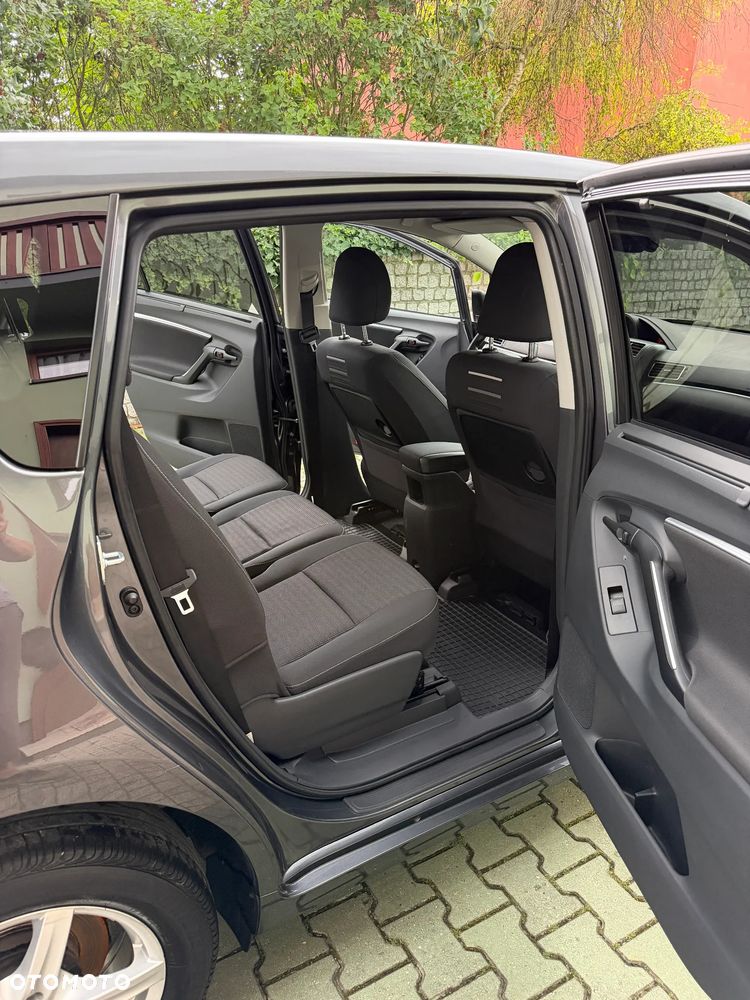 Toyota Verso 1.8 Premium 7os - 11
