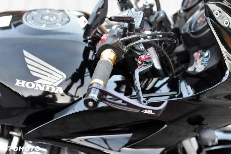Honda CB - 32